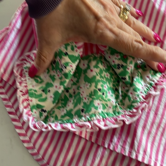 Lilly Pulitzer Button Down Long Sleeve Size 2 Striped Pink and White Shirt - Picture 12 of 12